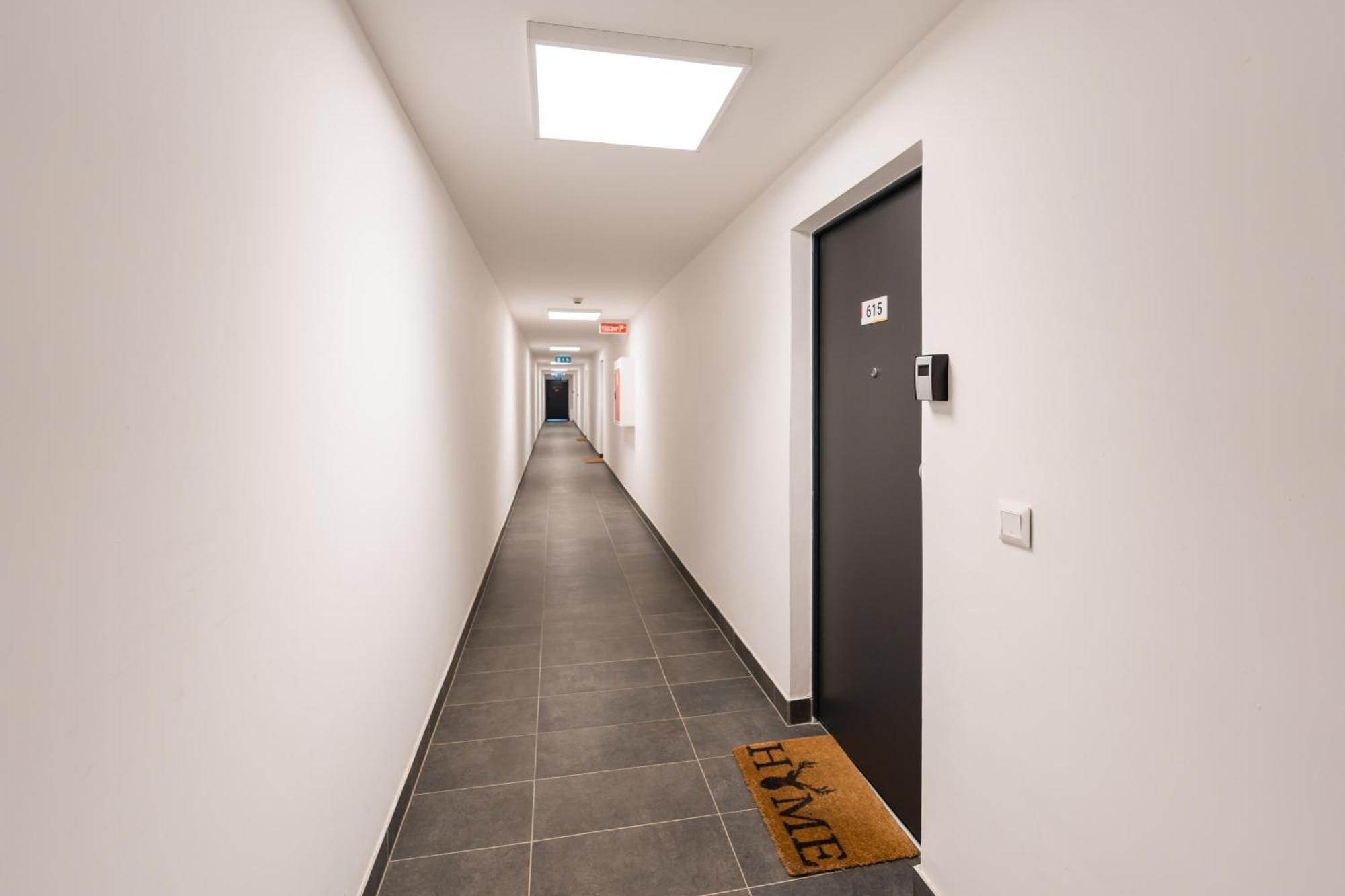 Brand New Modern Apartment-2 Rooms-Balcony-Garage Budapešť Exteriér fotografie